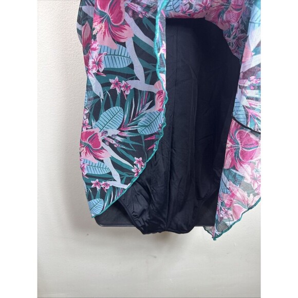 (L1) Fit 4 U Swimwear Mesh Flyaway Floral over Black 1-piece Sizes 22W,18w - Picture 2 of 11